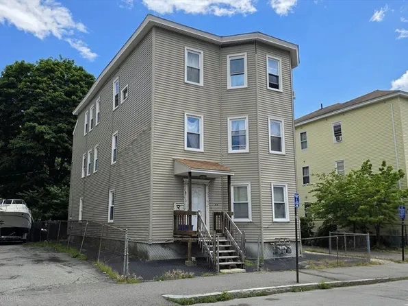 7 Preston St, Worcester, MA 01610