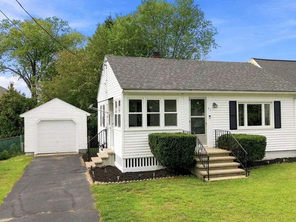 46 Lupine Rd, Lowell, MA 01850