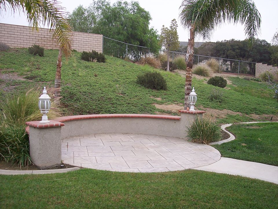 2nd image of 2401 Lonestar Dr