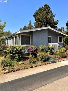 17440 NE Glisan St #1, Portland, OR, 97230