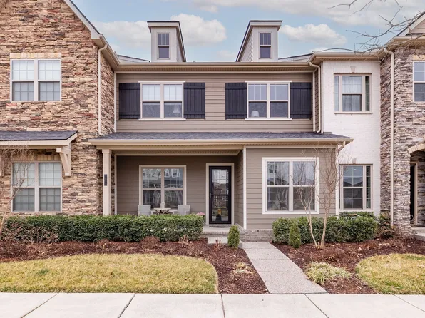 3058 Flowing Creek Dr, Franklin, TN 37067