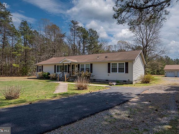 5th image of 17250 Stoney Knoll Rd