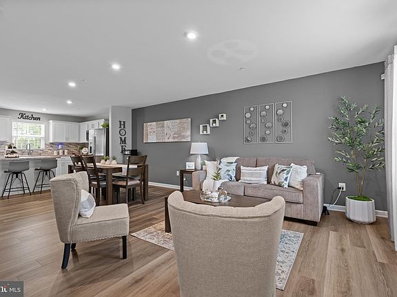 2nd image of 112 Goldspire Dr