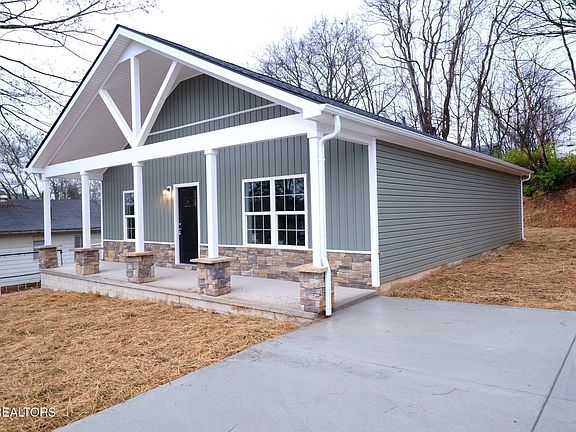 2nd image of 1509 Lawson Ave