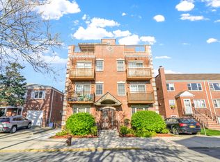 36-20 194th St #1R, Flushing, NY 11358