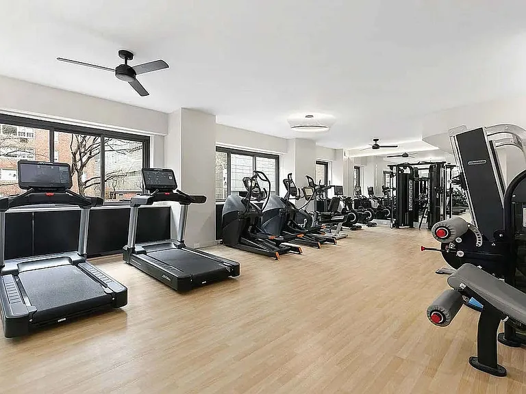 347 W 57th St #32B — Photo 16