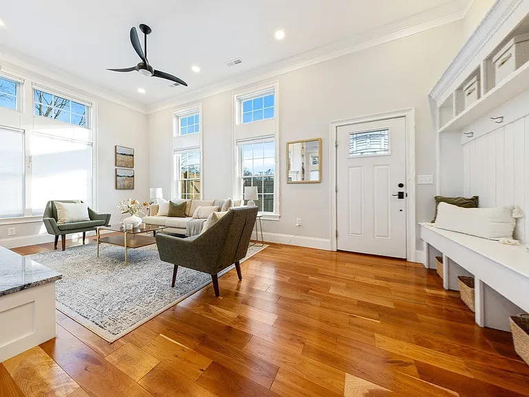 25 Carlisle Rd #R — Photo 6