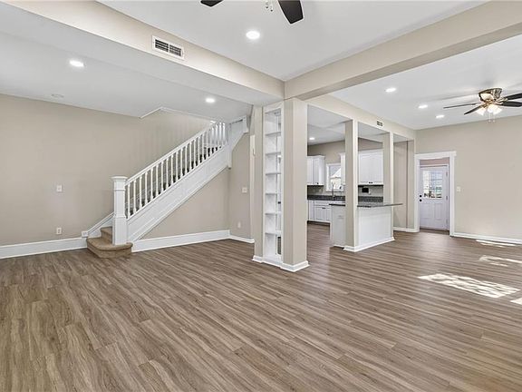 5th image of 3596 Kentucky Ave