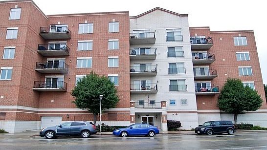 1st image of 8822 W Brookfield Ave #410