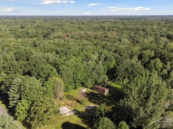 253 E Bradford Rd, Midland, MI 48640