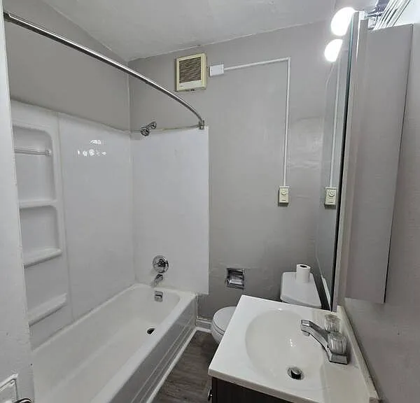 1216 Mattern Ave — Photo 6