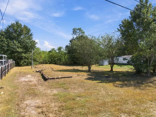 7613 Snapper Ln, Lake Charles, LA 70605