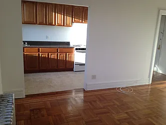 Rented by Metro Garden Realty NYC