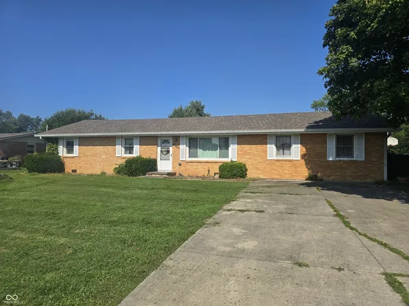 8925 Walnut St, Taylorsville, IN 47280