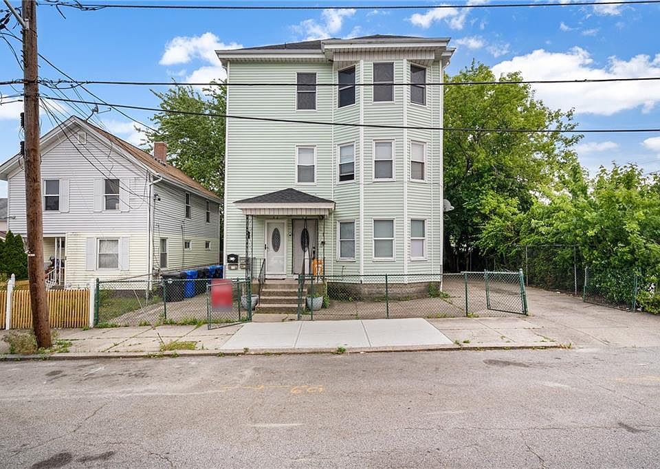 36 Hedley Ave, Central Falls, RI 02863 | Zillow