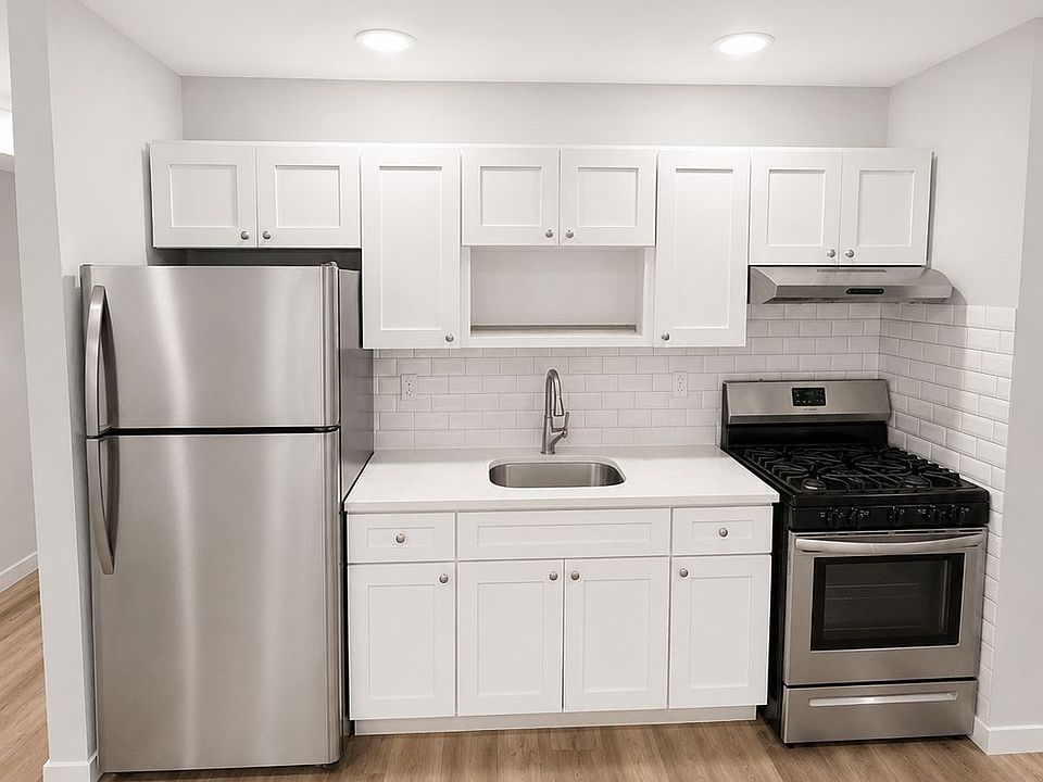 1st image of 196 Rosa Parks Blvd #2