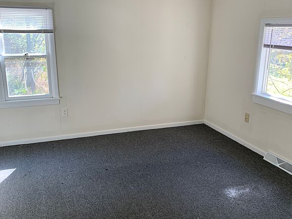 3rd image of 949 Dryden Rd APT 3