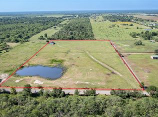 40687 Dusek Ln, Hempstead, TX 77445