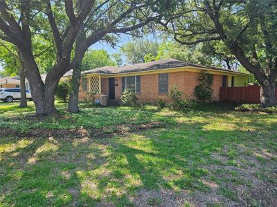 2404 San Medina Ave, Dallas, TX, 75228