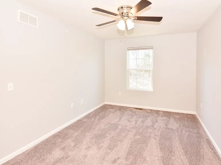 2800 Monticello Ln — Photo 48