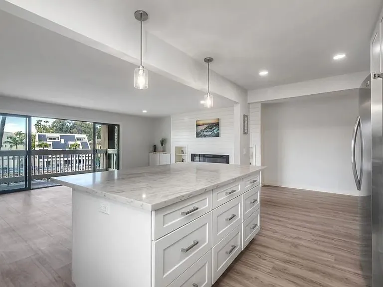 4705 Marina Dr #10-10-10 — Photo 21
