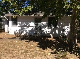 130 SW Thiele St, Winston, OR 97496