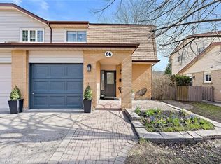66 Lawndale Cres, Brampton, ON L6S 3L4
