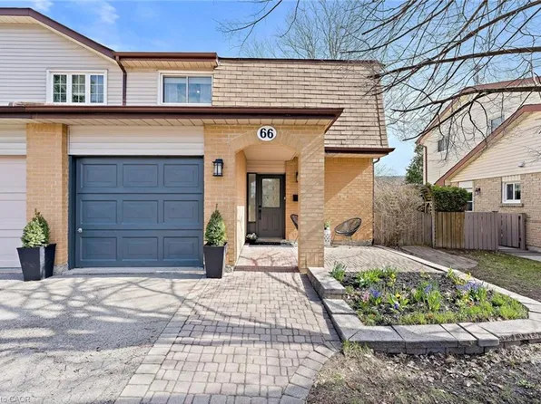 66 Lawndale Cres, Brampton, ON L6S 3L4