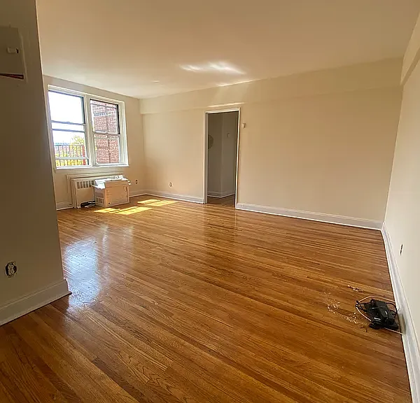 8700 25th Ave #4N — Photo 1