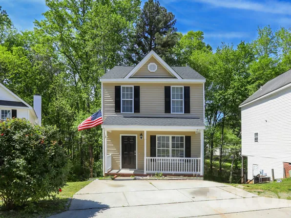 4417 Woodlawn Dr, Raleigh, NC 27616