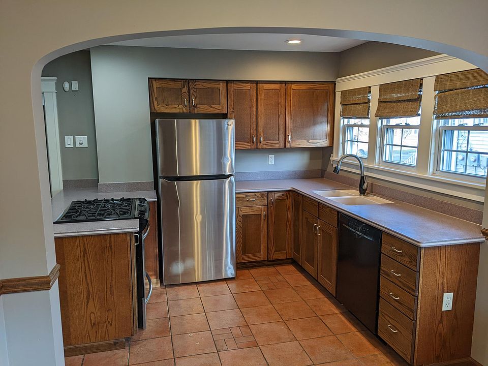 240 Grove St, Tonawanda, NY 14150 Zillow