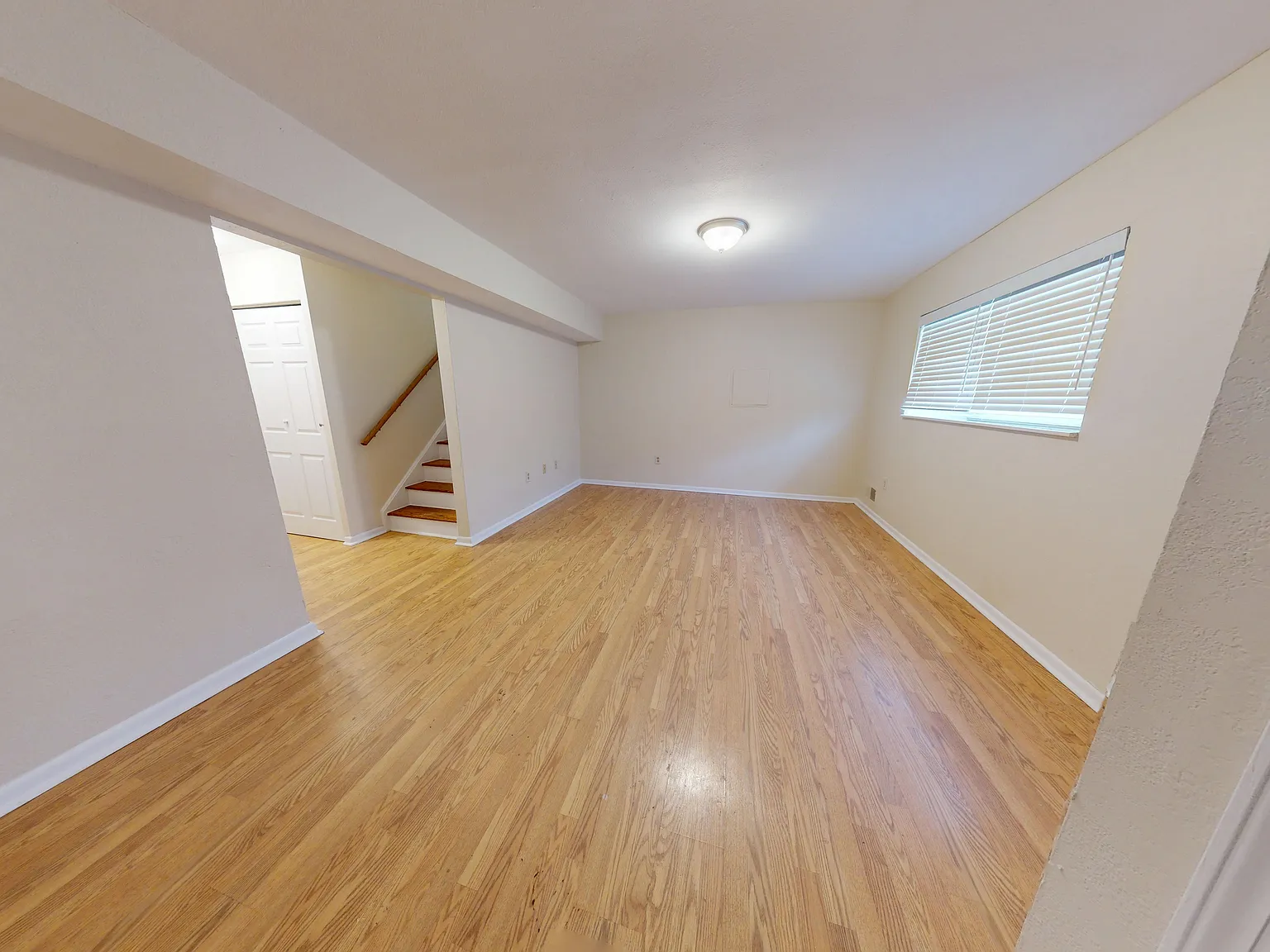 3 bed, 1500 sqft, $1,295 — Photo 4