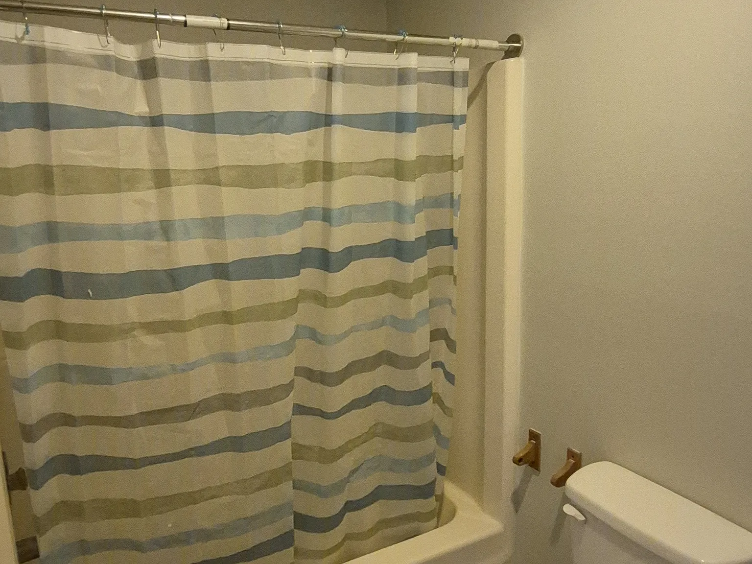 1 bed, 600 sqft, $1,150 — Photo 2