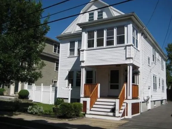 65 Park St, Arlington, MA 02474