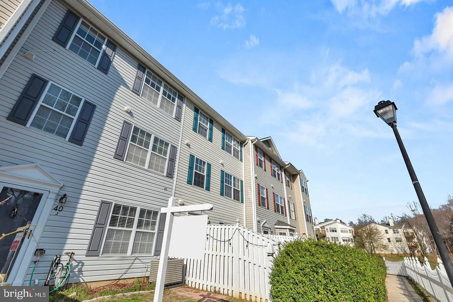 3 bed, 2.5 bath, 1680 sqft, $2,500 — Photo 4