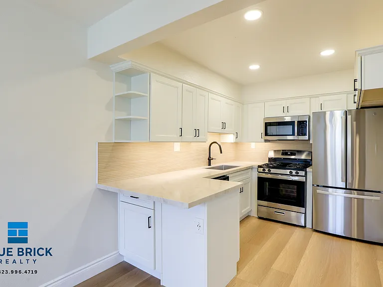 1405 N Normandie Ave #102 — Photo 6