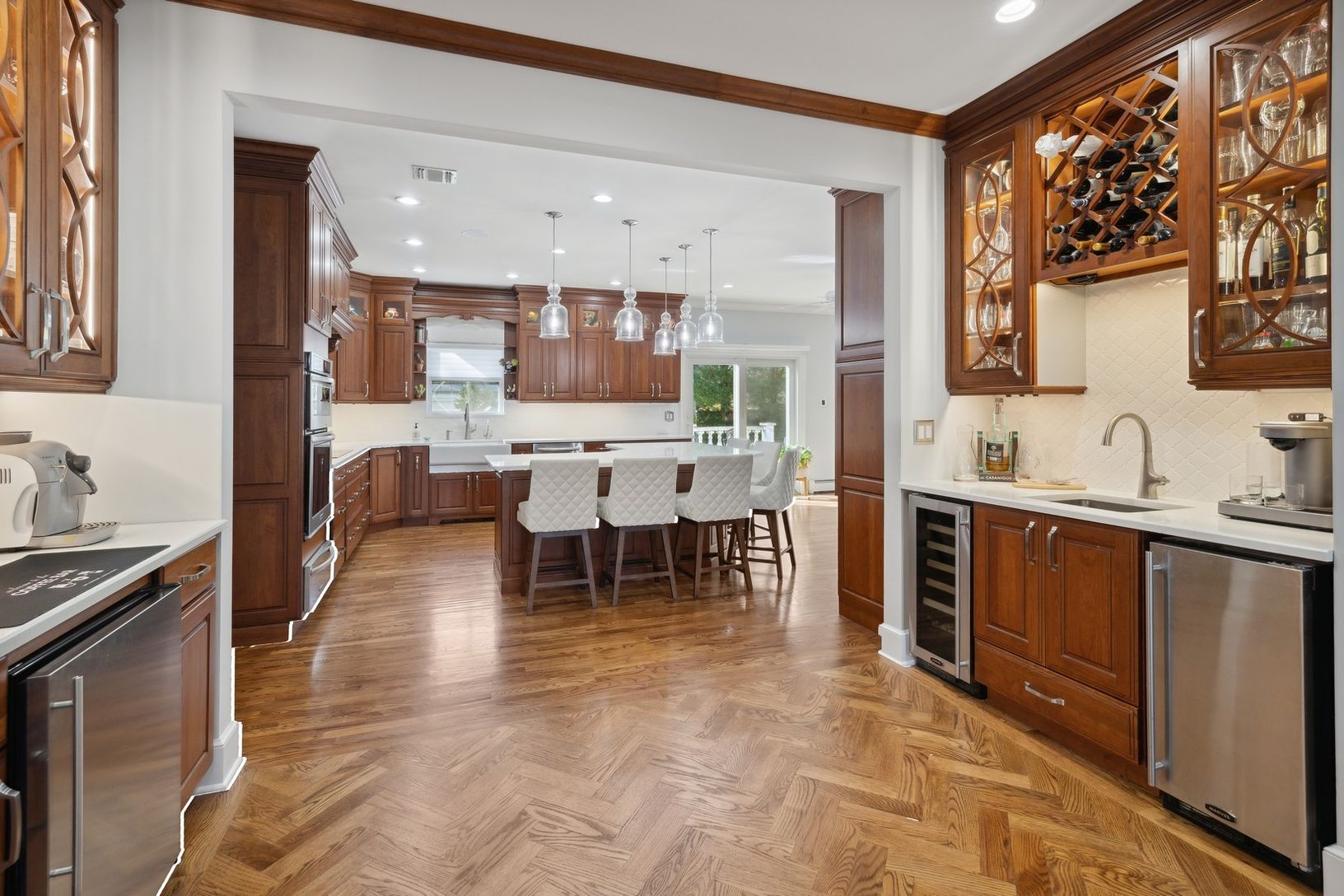  Wet Bar With Ice Maker, Fridge & Wine Cooler 