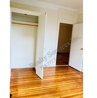 Rented by Zikos Realty Services | media 33