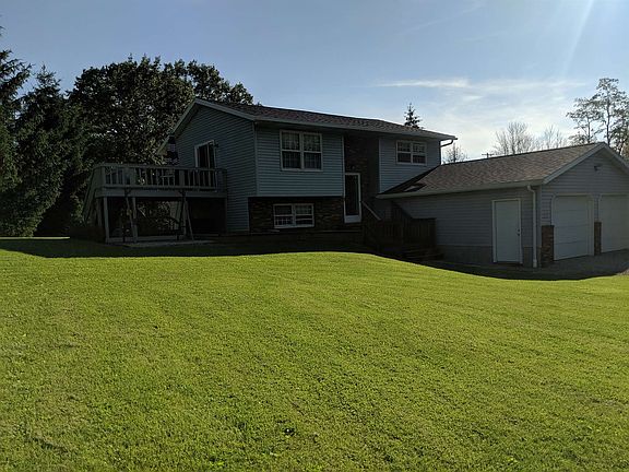 2nd image of 1612 Township Road 1323
