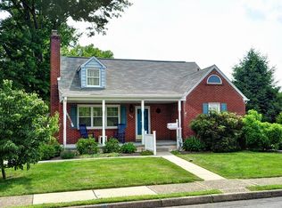 608 Delaware Ave, Lansdale, PA 19446