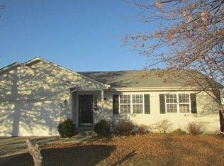 137 Southcreek Dr, Nicholasville, KY 40356