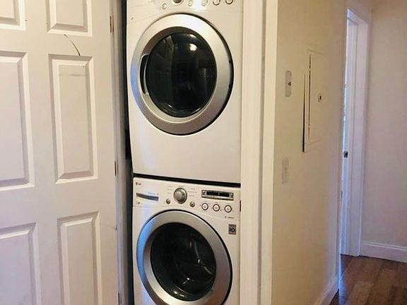 3rd image of 328 Williams St #3F