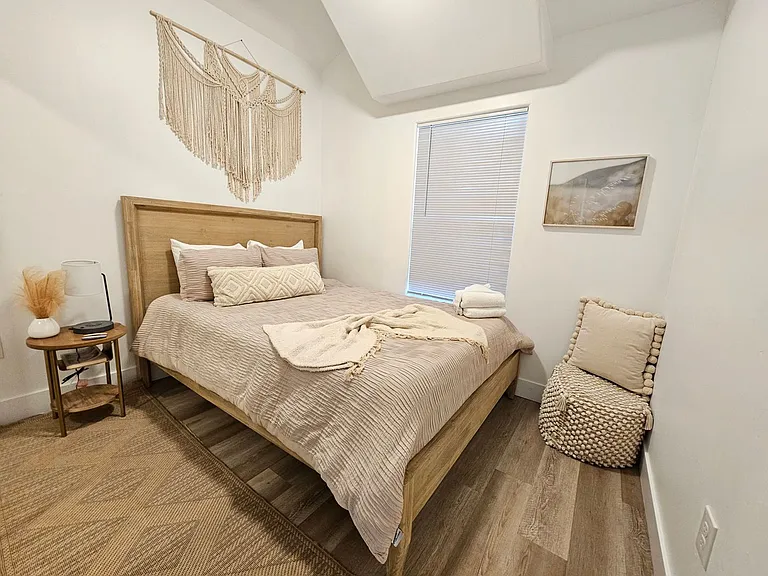 1130 Leff St — Photo 7