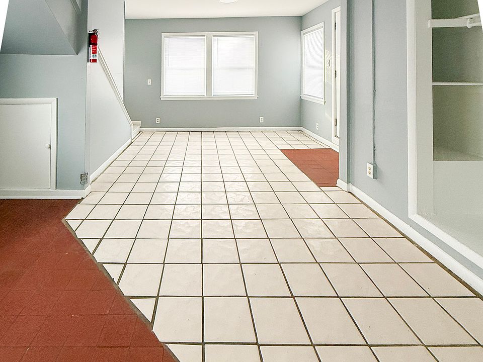 1st image of 142 Hutchinson St #11495209