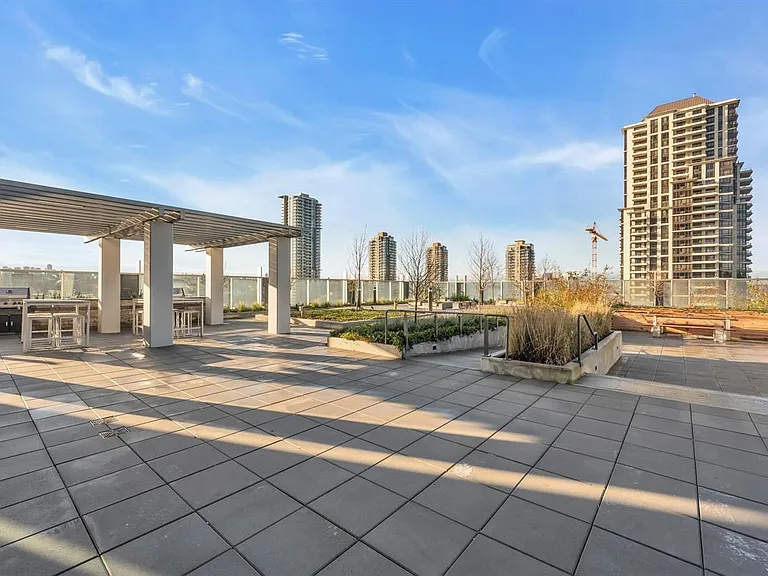 2085 Skyline Ct #405 — Photo 20