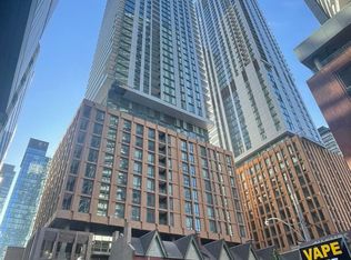8 Widmer St #1905, Toronto, ON M5V 0W6