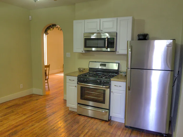 426 E Bijou St — Photo 10