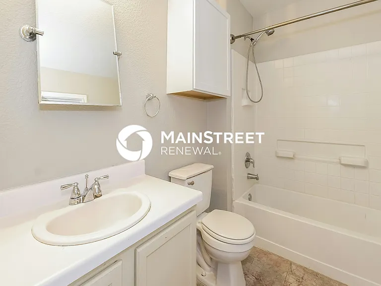 Main Bathroom