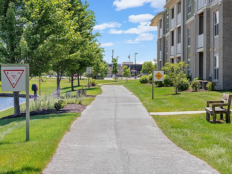 Satori Flats — Photo 48
