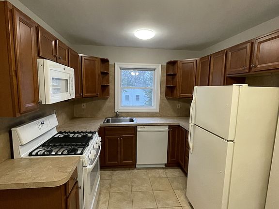 3rd image of 1585 W Highway 88 #18